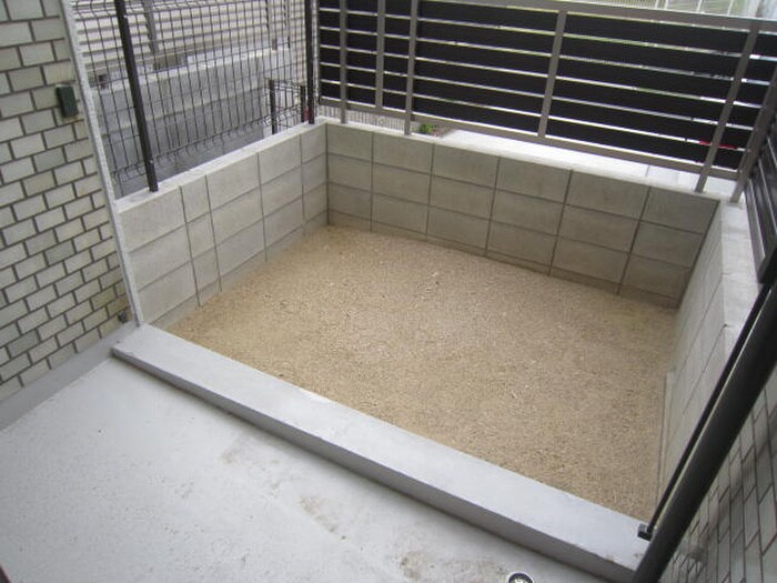 物件内観写真16　(ベランダ・バルコニー)