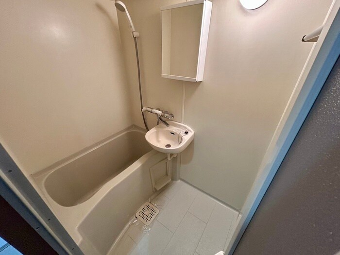 物件内観写真12　(バス／シャワールーム等)