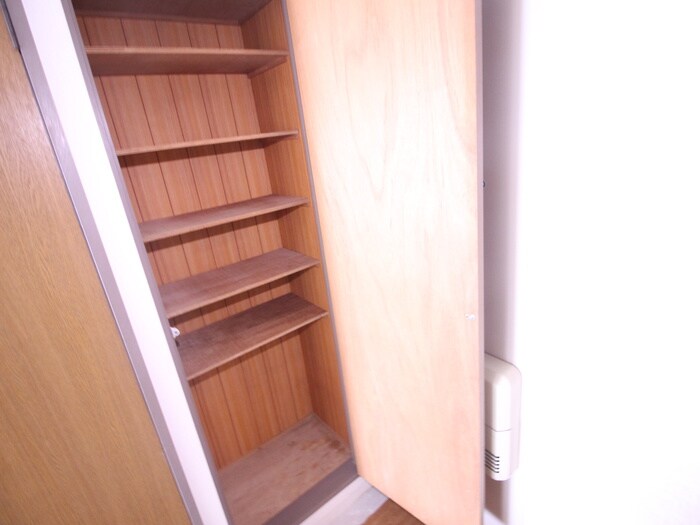 物件内観写真17　(靴箱)