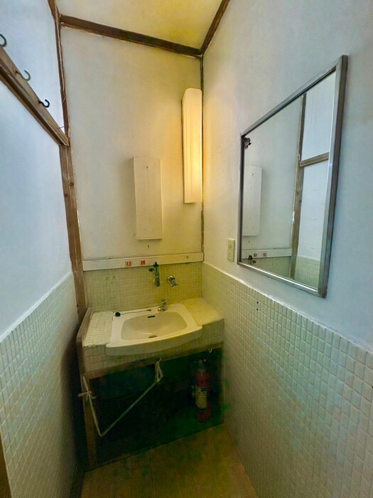 物件内観写真10　(洗面)