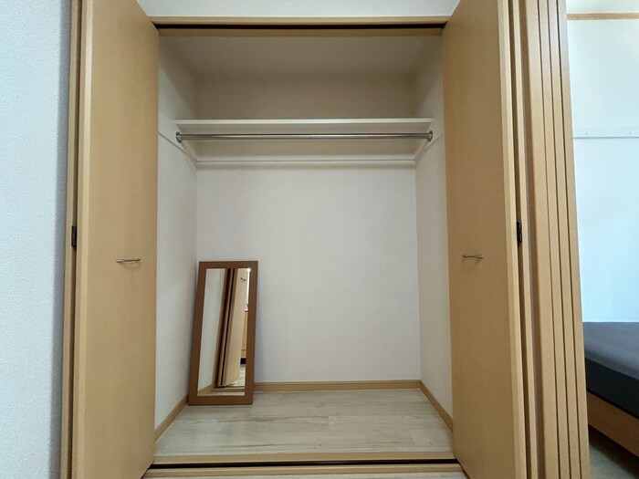 物件内観写真12　(収納)
