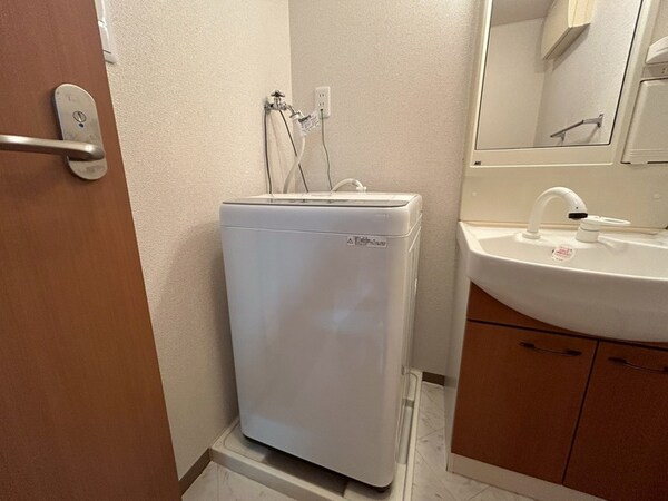 洗濯機置場