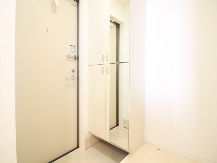 物件内観写真20　(玄関)