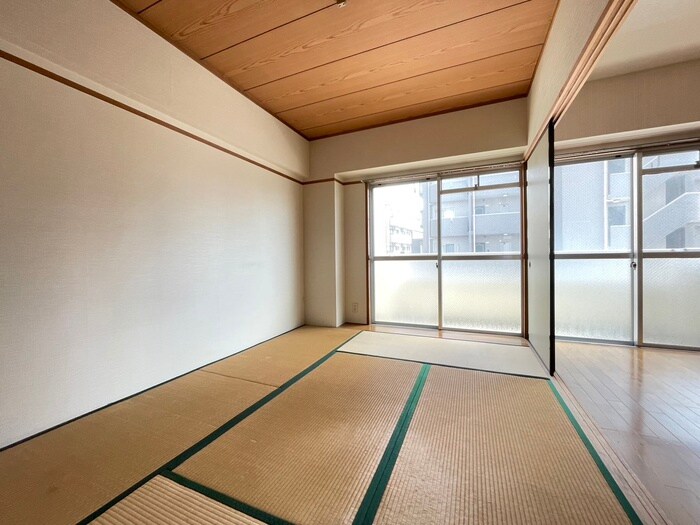 物件内観写真9　(居室)