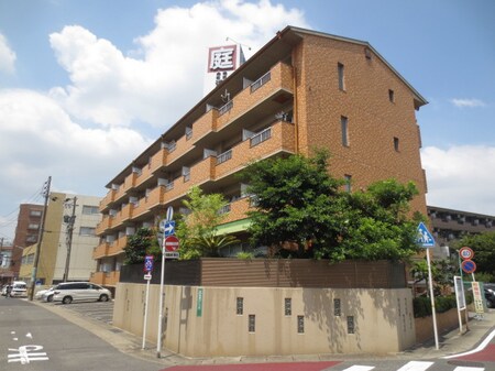 第５庭園ビル外観写真