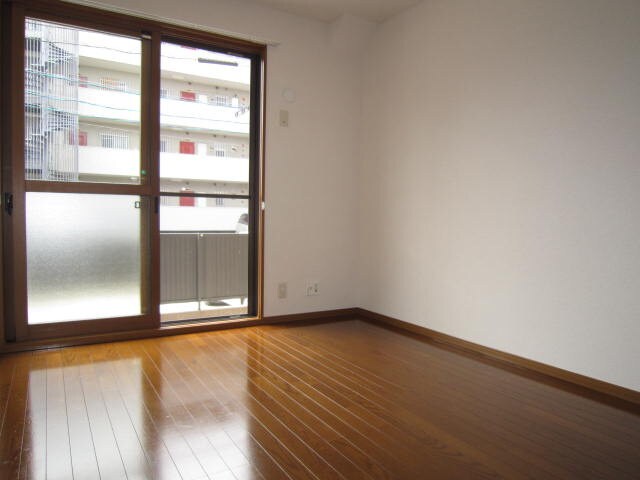 物件内観写真12　(居室)