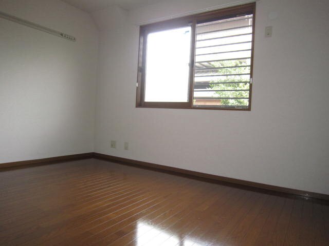 物件内観写真13　(居室)