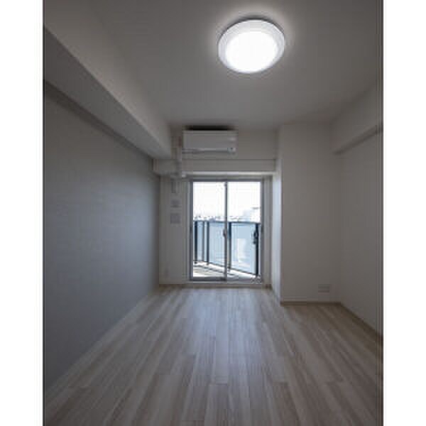 物件内観写真10　(居室)