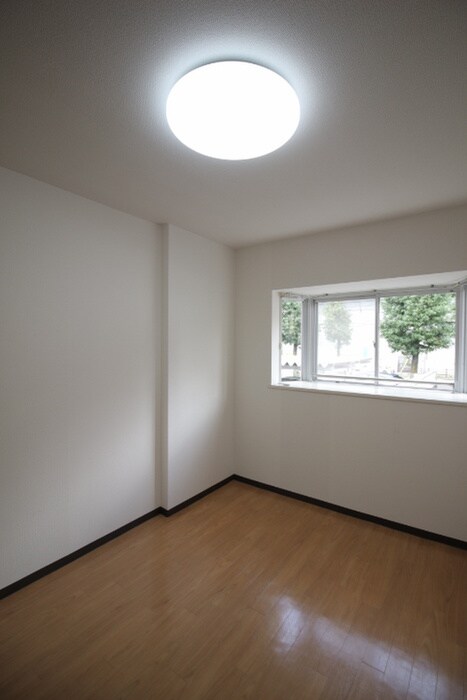 物件内観写真14　(居室)