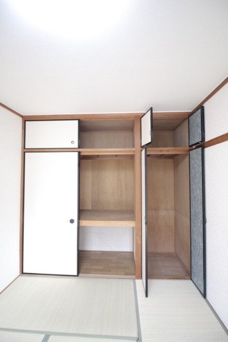 物件内観写真17　(収納)