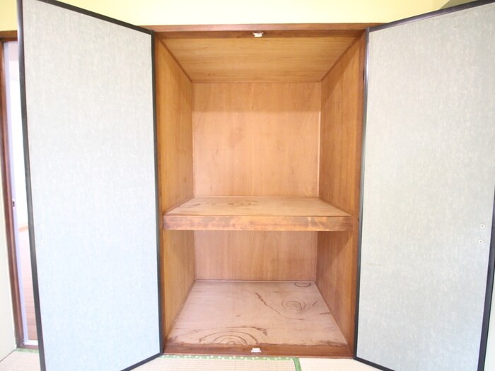 物件内観写真18　(収納)