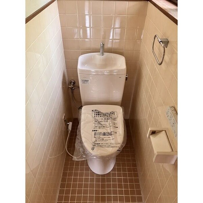 物件内観写真11　(トイレ)