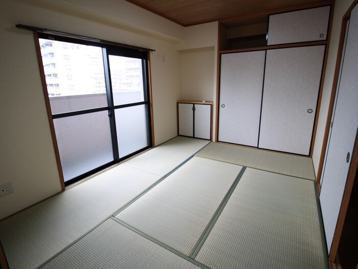 物件内観写真16　(居室)