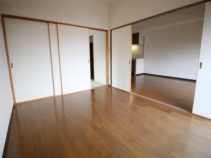 物件内観写真17　(居室)