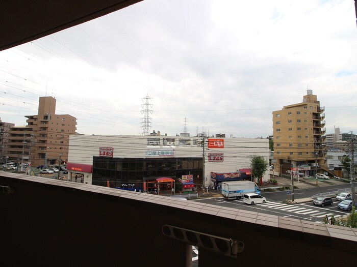 物件内観写真19　(室内からの展望)