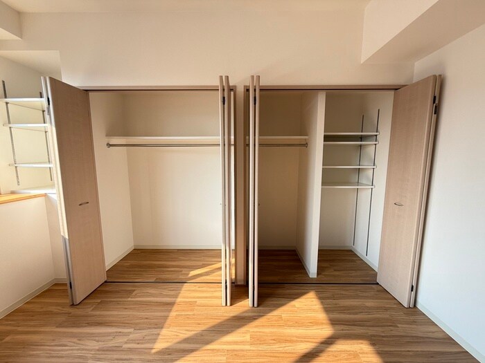 物件内観写真12　(収納)