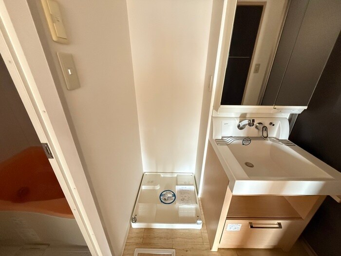 物件内観写真20　(洗濯機置場)