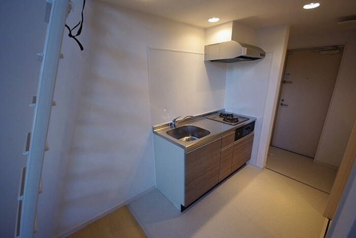 物件内観写真7　(玄関)