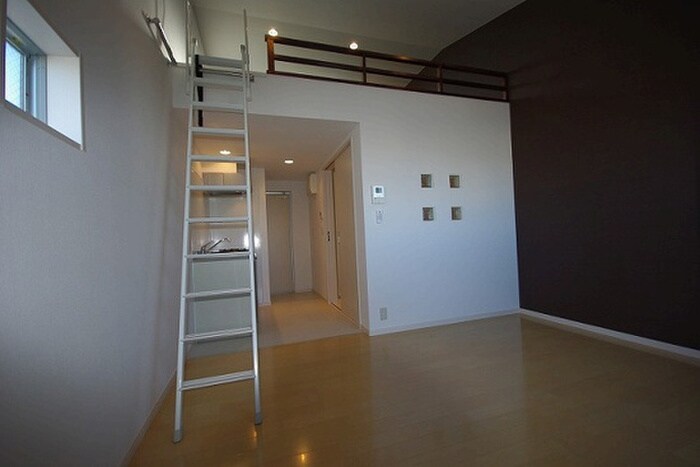 物件内観写真10　(廊下)