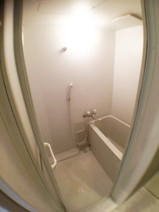 物件内観写真12　(バス／シャワールーム等)