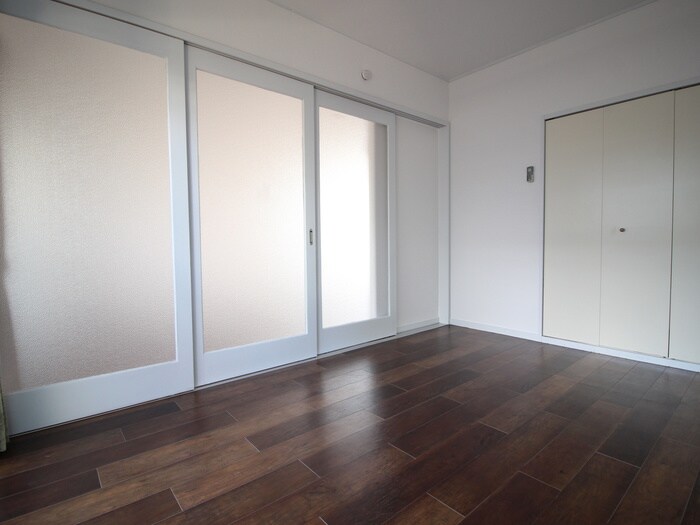 物件内観写真19　(居室)