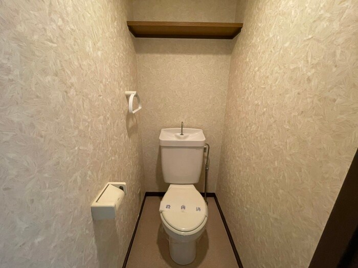 物件内観写真12　(トイレ)