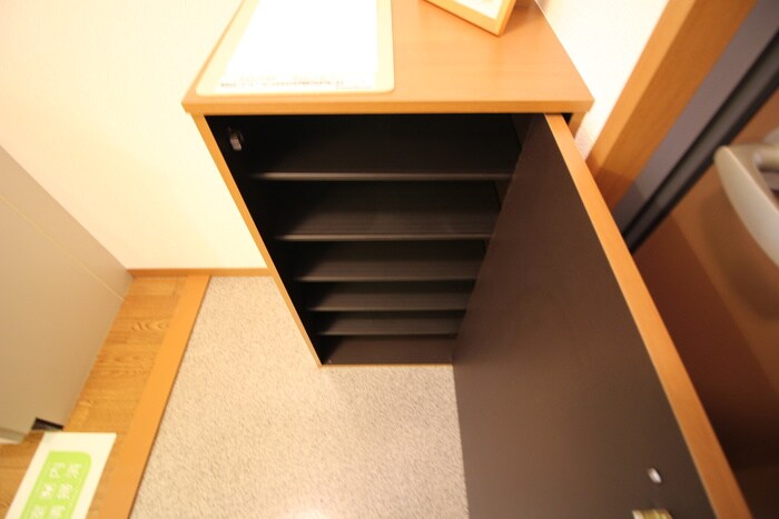 物件内観写真14　(靴箱)