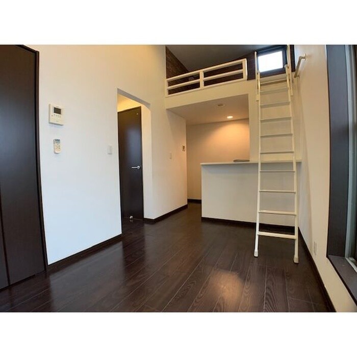 物件内観写真11　(内観写真)