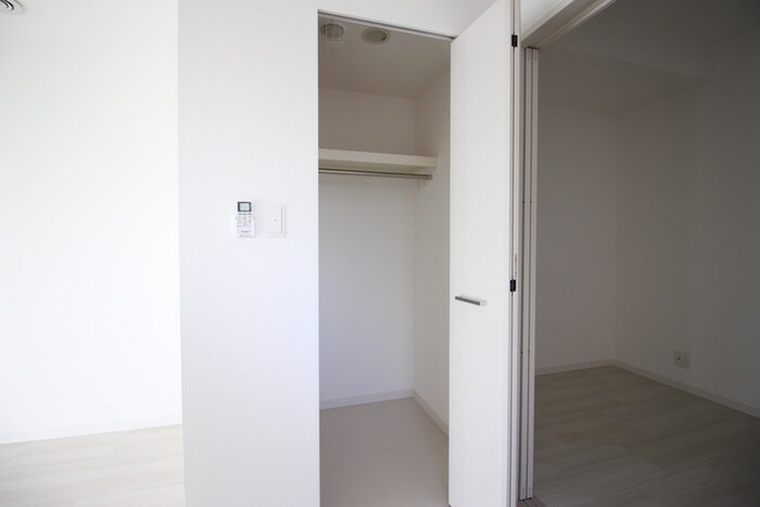 物件内観写真9　(収納)