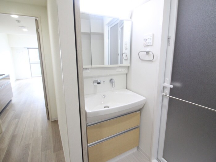 物件内観写真11　(洗面)