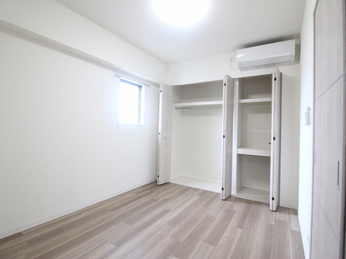 物件内観写真15　(居室)