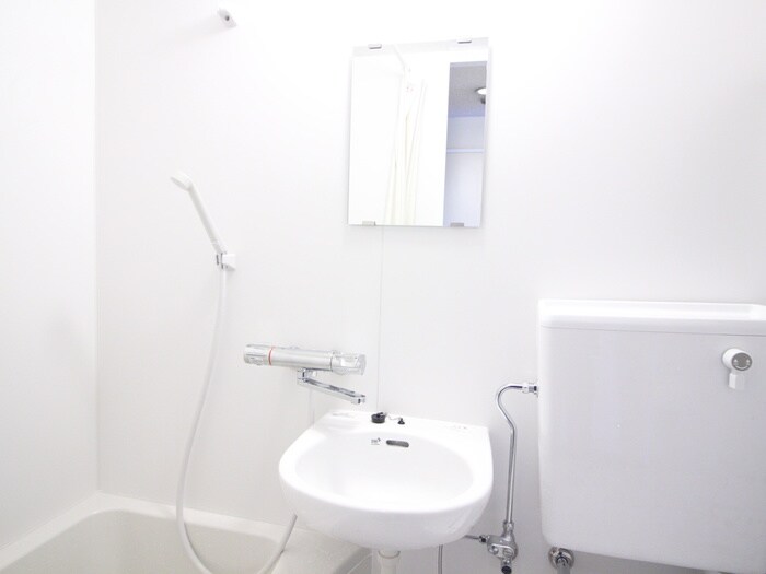 物件内観写真10　(洗面)