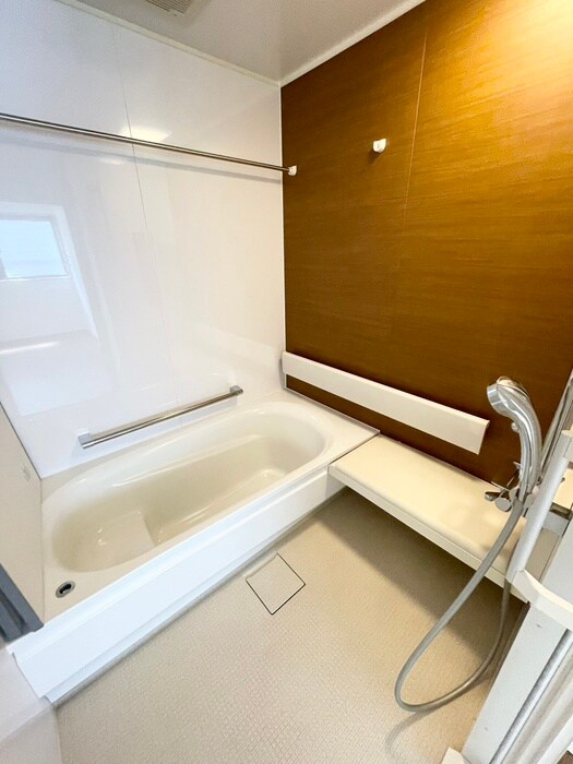 物件内観写真1　(バス／シャワールーム等)