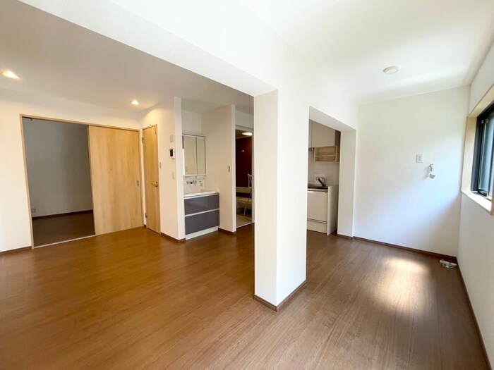 物件内観写真4　(居室)