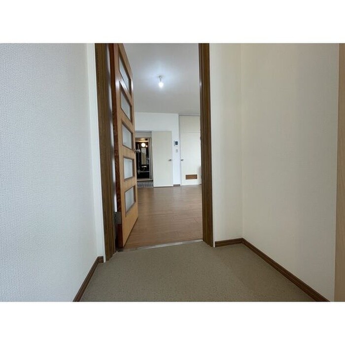 物件内観写真7　(洗濯機置場)