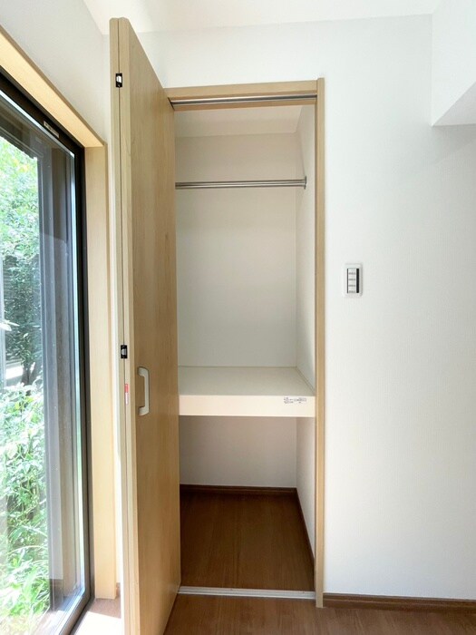 物件内観写真9　(収納)