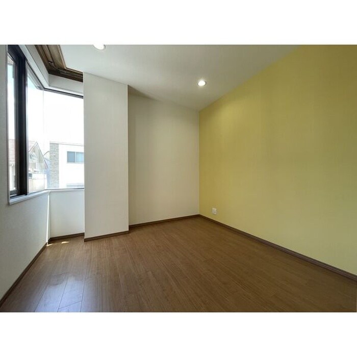 物件内観写真10　(居室)