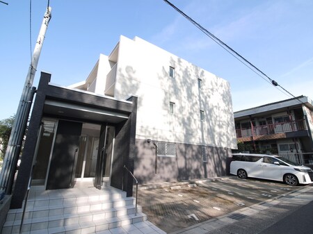 クレスト社台外観写真