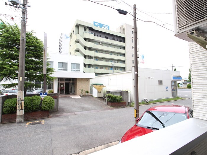 物件内観写真16　(室内からの展望)