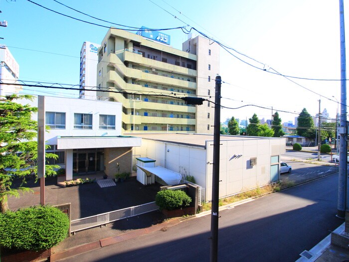 物件内観写真17　(室内からの展望)