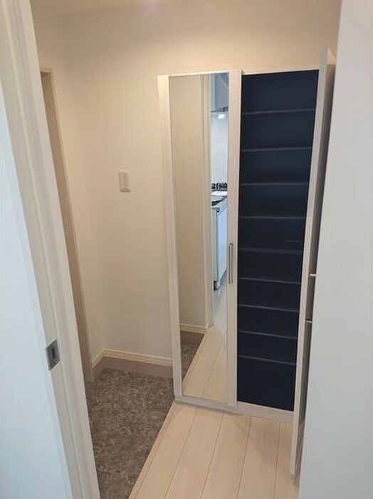 物件内観写真15　(玄関)