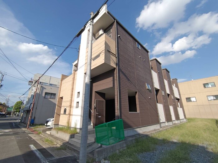 物件外観写真4　(外観写真)