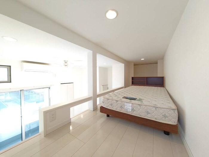 物件内観写真10　(居室)