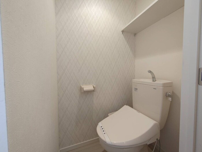 物件内観写真14　(トイレ)
