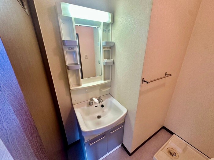 物件内観写真16　(洗面)