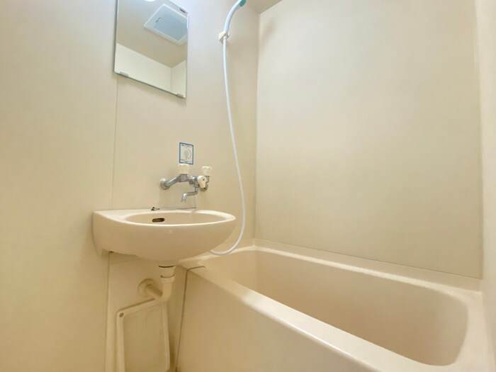 物件内観写真13　(バス／シャワールーム等)