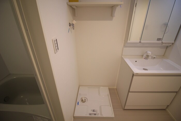 物件内観写真19　(洗濯機置場)