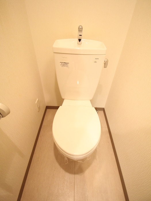 物件内観写真11　(トイレ)