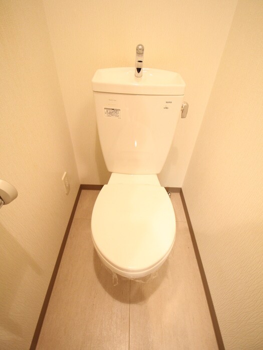 物件内観写真11　(トイレ)