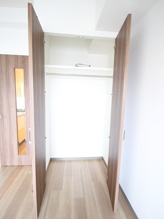 物件内観写真13　(収納)